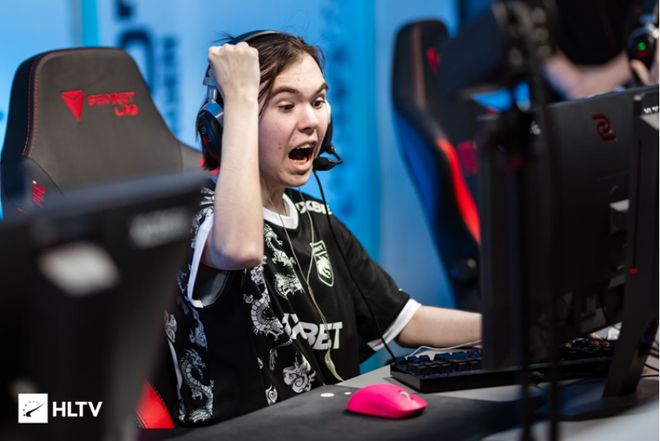 与团队凝聚 与团队凝聚