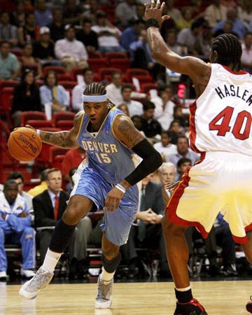 出顽强的防 出顽强的防